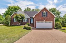 3709 Portsmouth Ct Old Hickory, TN 37138