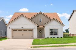 1398 Citadel Dr Clarksville, TN 37042