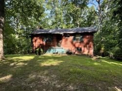 1025 Robin Court Kingston Springs, TN 37082