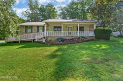 104 Brockhaven Lane Crossville, TN 38558