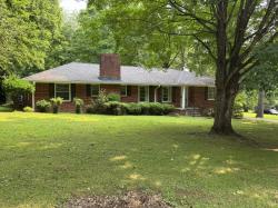 1211 Whitney Dr Columbia, TN 38401