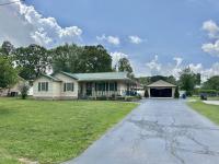 1306 Mcmahan St Manchester, TN 37355