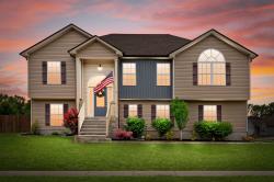 1560 Parkside Dr Clarksville, TN 37042