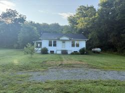 620 Champ Rd Kelso, TN 37348
