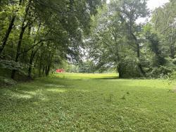 1135 N Sumner Rd Bethpage, TN 37022