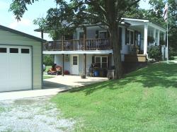 1717 Highway 120 Big Rock, TN 37023