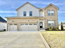 220 Young Ln Pleasant View, TN 37146