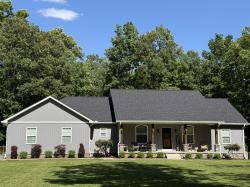 1962 Safe Haven Cir Estill Springs, TN 37330