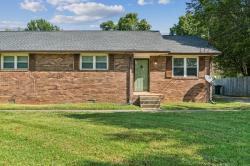 819 Meadowlane Dr A Lebanon, TN 37087