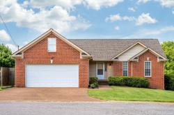 133 Cloverfield Ct Hendersonville, TN 37075