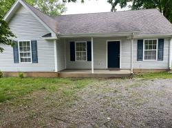 111A North St Portland, TN 37148