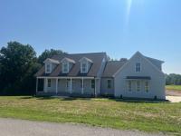 766 Awalt Dr Winchester, TN 37398