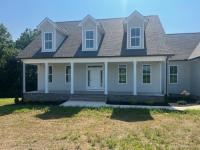 766 Awalt Dr Winchester, TN 37398