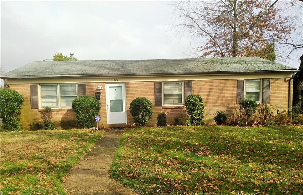 1208 Wickham Avenue, Newport News, VA 23607