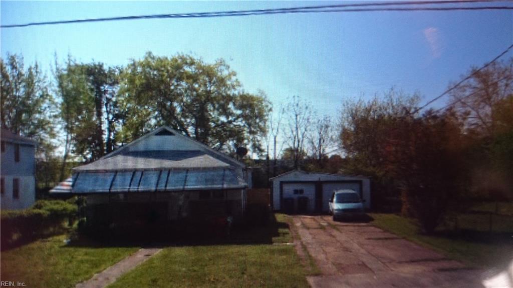 1022 42nd Street, Newport News, VA 23607
