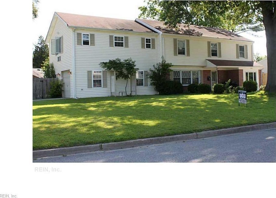 4732 Crown Point Lane, Virginia Beach, VA 23462