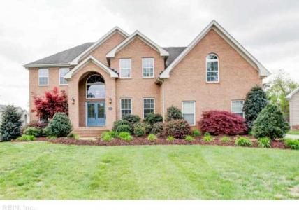 Etheridge Lakes Homes for Sale in the Hickory area of Chesapeake