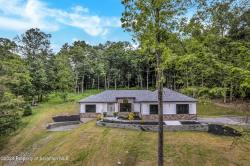 29 Spott Circle Tunkhannock, PA 18657