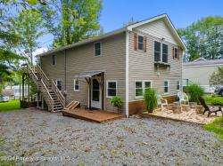 577 Duck Harbor Road Equinunk, PA 18417