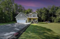 15 Victoria Circle Jefferson Twp, PA 18436