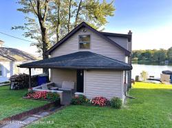 104 Willow Avenue Greenfield Twp, PA 18407