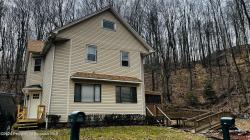 119 Hickory Street Carbondale, PA 18407