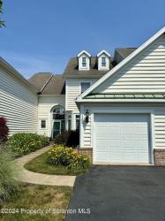 1102 Tennyson Moosic, PA 18507