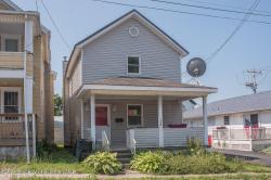 116 8Th Avenue Carbondale, PA 18407