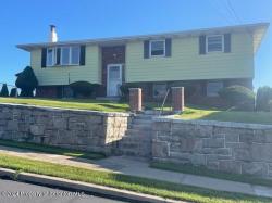 1124 Court Scranton, PA 18508