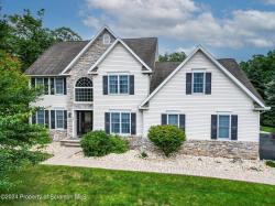 28 Harley Drive Mountaintop, PA 18707