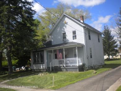 109 Maple St Street Moscow, PA 18444
