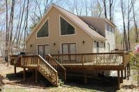 1020 Mustang Road, Lake Ariel, PA 18436