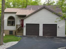 3504 Chestnut Hill Dr, Lake Ariel, PA 18436