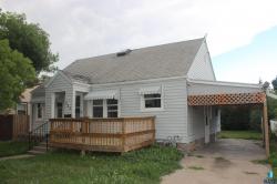 322 Pawnee St Pierre, SD 57501