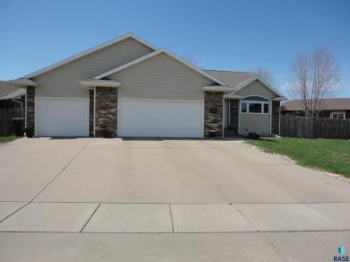 3117 S Harmony Ct Sioux Falls, SD 57110