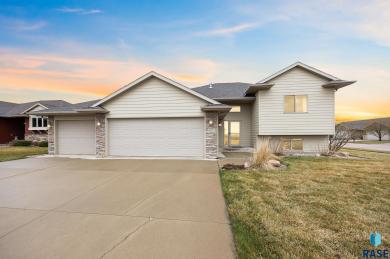 5201 S Chinook Ave Sioux Falls, SD 57108