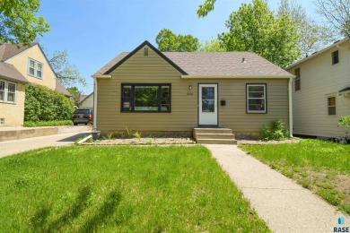 2212 S Phillips Ave Sioux Falls, SD 57105-3838