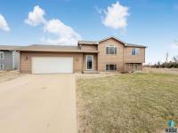 6020 S Kerry Ave 6020 Sioux Falls, SD 57106