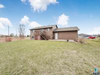 6020 S Kerry Ave 6020 Sioux Falls, SD 57106