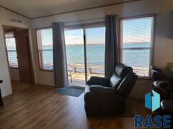6413 Hares Point Rd Wentworth, SD 57075