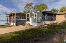 6411 Hares Point Rd Wentworth, SD 57075