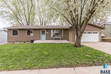 1700 S Judy Ave Sioux Falls, SD 57103