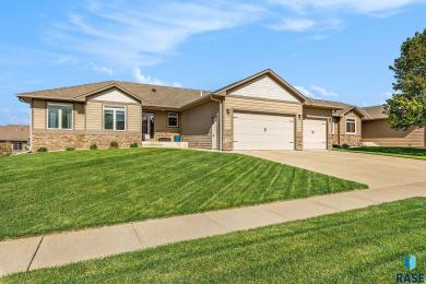 4313 S Mesquite Ave Sioux Falls, SD 57110