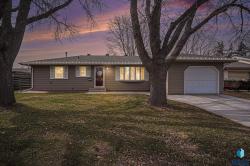 409 N Catherine Ave Madison, SD 57042