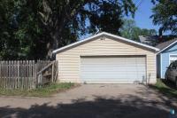 833 Kansas Ave Se Huron, SD 57350