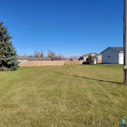 W 3Rd Ave Humboldt, SD 57035