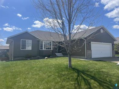 7115 52Nd St Sioux Falls, SD 57106