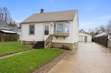 621 S Willow Ave Sioux Falls, SD 57104