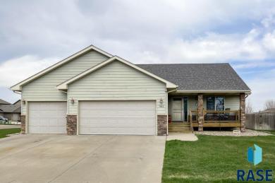 7812 Snapdragon St St Sioux Falls, SD 57106