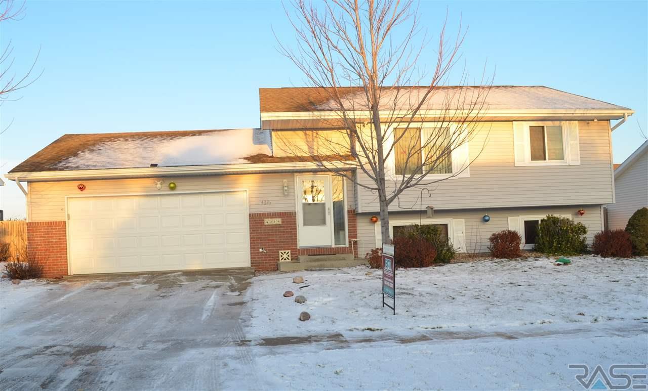 Open House 4216 N Alaska Ave, Sioux Falls, Saturday 1/9/16 from 1 - 2:30pm